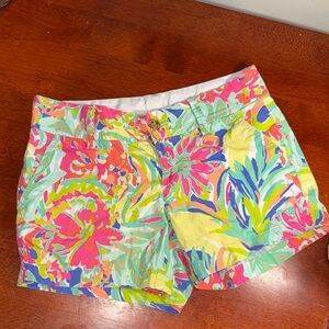 Lilly Pulitzer  Floral Women’s Shorts - Multicolor